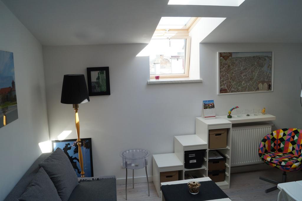 Studio Apartment